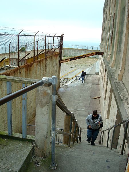 File:Alcatrazsteps.jpg