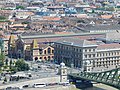 Deutsch: Blick auf die Große Markthalle in Budapest vom Gellértberg. English: View of the Grand Market Hall in Budapest from Gellért Hill.