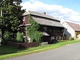 Čeština: Roubenka v Medovém Újezdě. Okres Rokycany, Česká republika. English: Log cabin in Medový Újezd village, Rokycany District, Czech Republic.