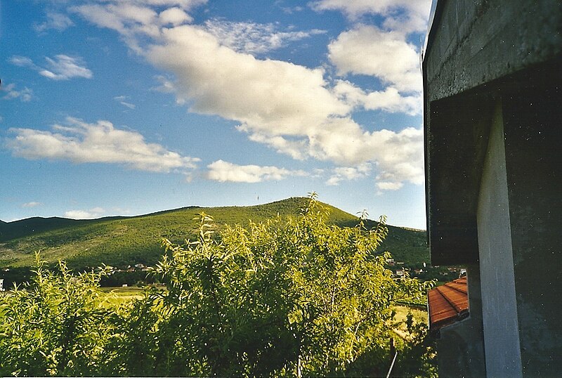 File:Medjugorje.pano.june.1999.B.jpg