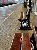 Thumbnail for File:Newton Abbot GWR bench.jpg