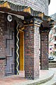 Deutsch: Baukeramik von Richard Kuöhl im Eingangsbereich des Siedlungsbaus Lämmersieth 54 in Hamburg-Barmbek-Nord. This is a photograph of an architectural monument. It is on the list of cultural monuments of Hamburg, no. 22909.