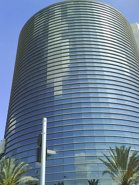 File:Negev Mall Tower.JPG