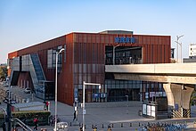 Rongchang Dongjie station exterior (December 2020)