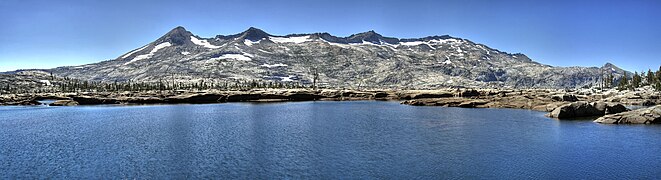 Crystal Mountains (California)