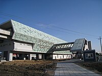 Shahe station exterior (December 2010)