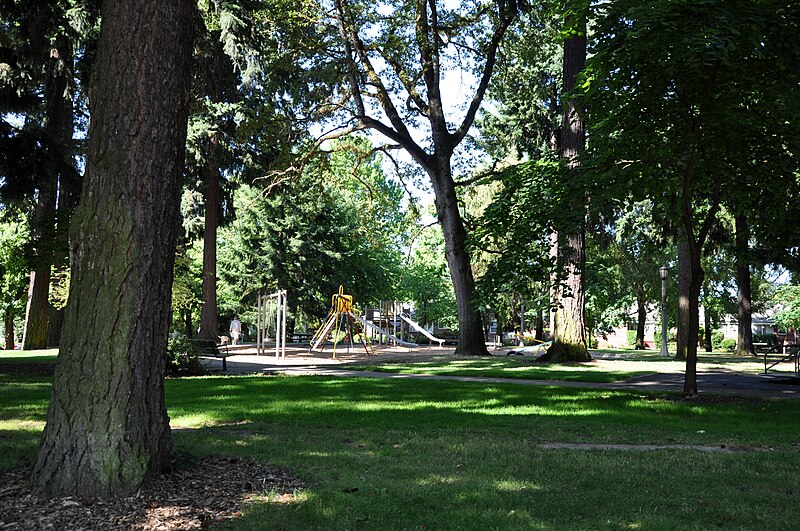 File:Oregon park portland.jpg