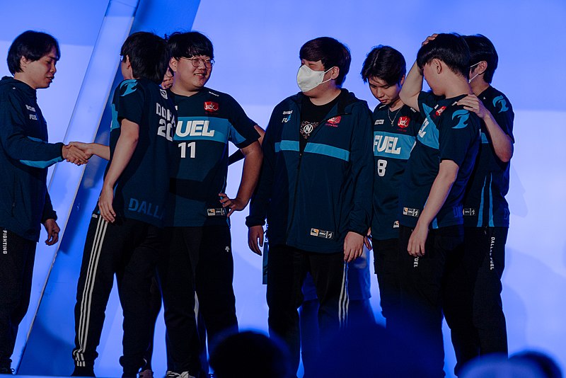 File:Dallas Fuel Team.jpg