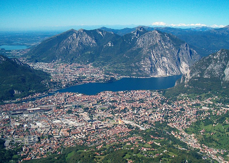 File:Lecco dai Piani d'Erna.JPG