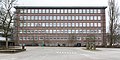 Deutsch: Schule Alter Teichweg in Hamburg-Dulsberg. This is a photograph of an architectural monument. It is on the list of cultural monuments of Hamburg, no. 22669.