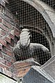 Deutsch: Kontorhaus Chilehaus in Hamburg-Altstadt: Detail der Arkaden von Richard Kuöhl am Burchardplatz. This is a photograph of an architectural monument. It is on the list of cultural monuments of Hamburg, no. 29133.