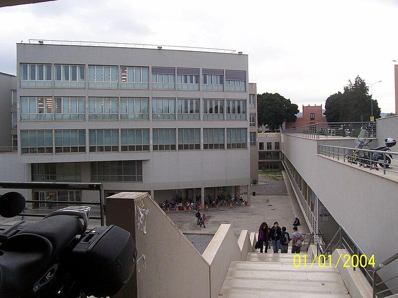 File:Facoltà di Architettura a Palermo.jpg