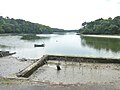 La ria du Bélon vue vers l'aval depuis un bassin ostréicole situé dans l'anse de Sainte-Thumette.