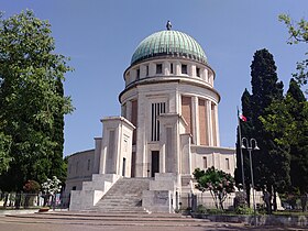 Sacrario dei caduti delle due guerre mondiali