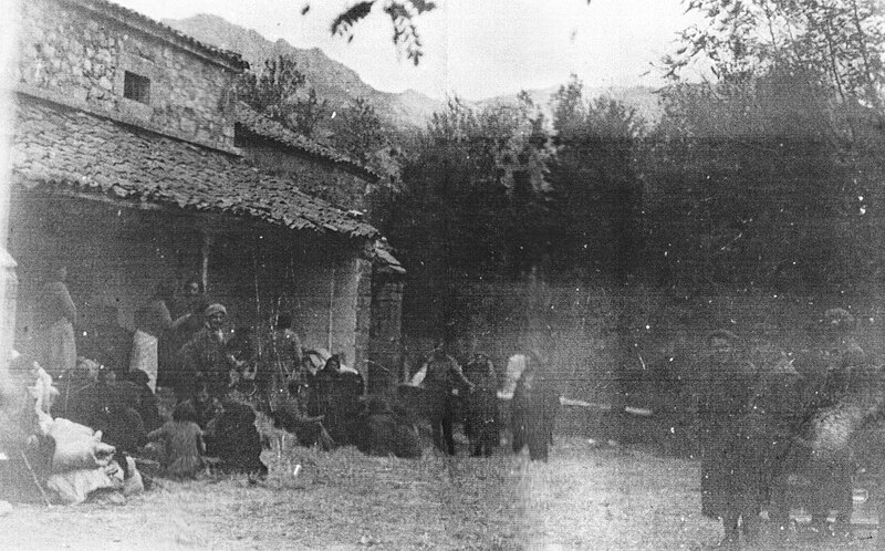 File:Iglesia de Genicera (circa 1937).jpg