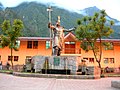 Monumento a Pachacutéc (en Aguas Calientes, cerca a Machu Picchu).