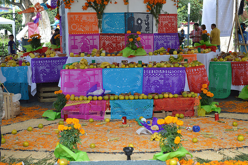 File:Brenda DDmuertos 03.jpg