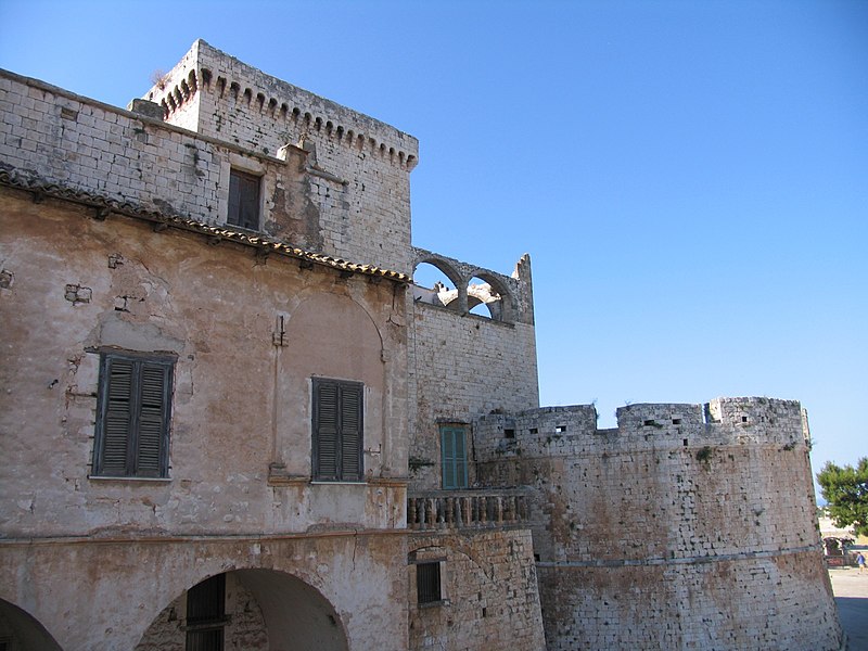 File:Conversano05.jpg