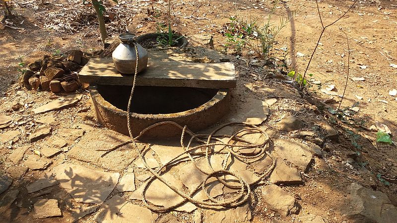 File:A well in village.jpg