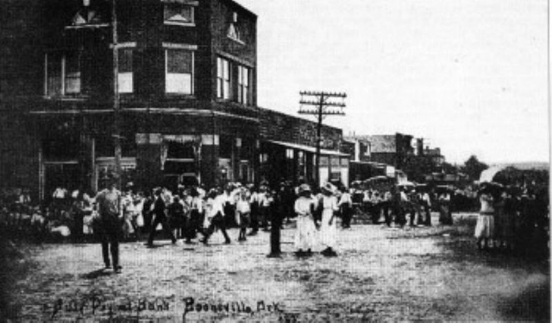 File:Main Street in Booneville.jpg