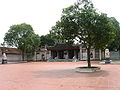 Ngũ Long Môn nhìn từ xa Five_Dragon Gate (Ngũ Long Môn), the main gate of the shrine.