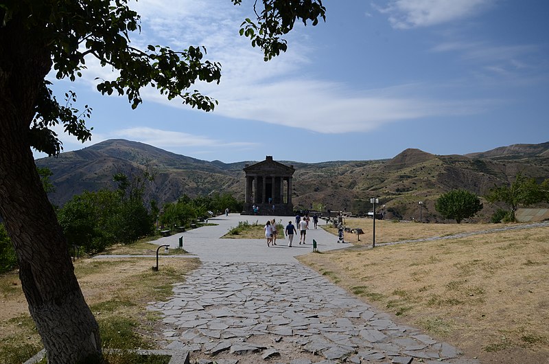 File:Garni temple 01.jpg