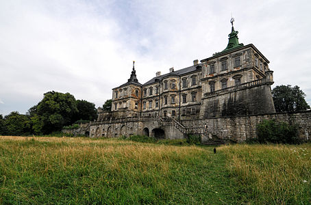 Pidhirtsi Castle