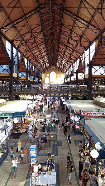 File:Lto-bud2016-markthalle-innen.jpg