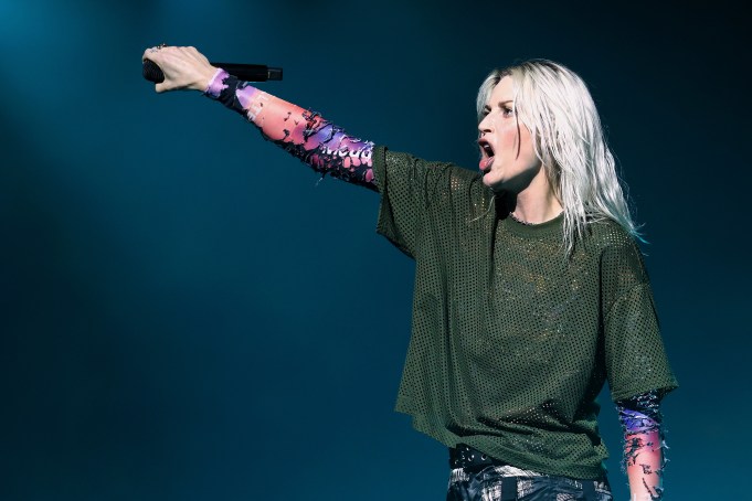 Emily Armstrong performs during the Linkin Park: From Zero World Tour held at Kia Forum in Inglewood on September 10, 2024 in Inglewood, California