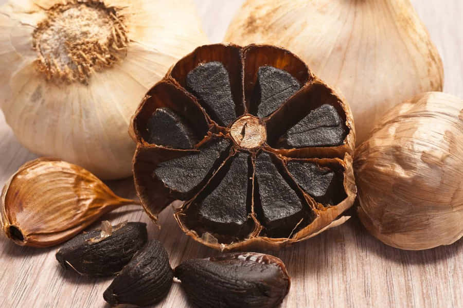 Black Garlic Wallpaper