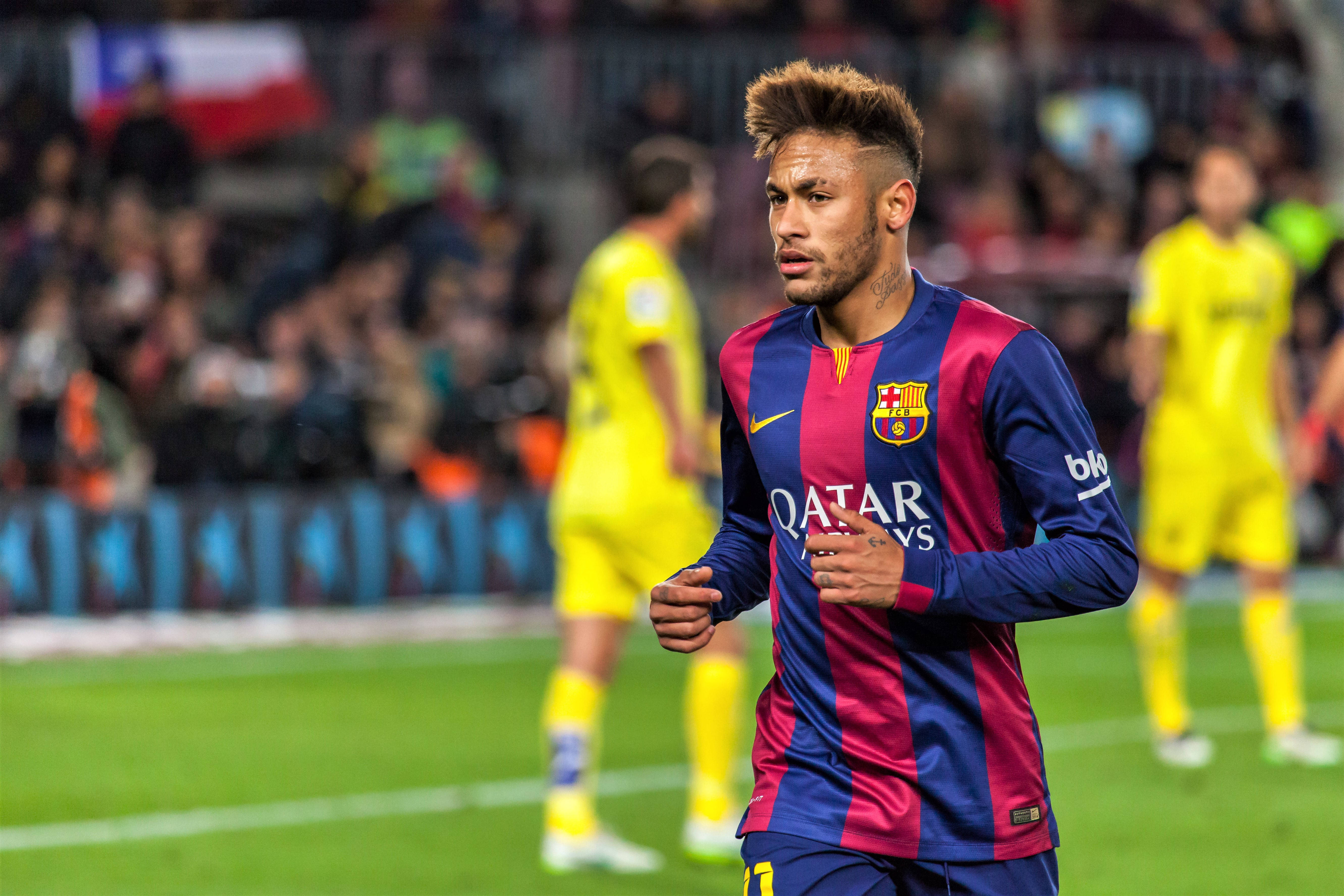 Sjov Neymar Jr Qatar Airways livree Wallpaper