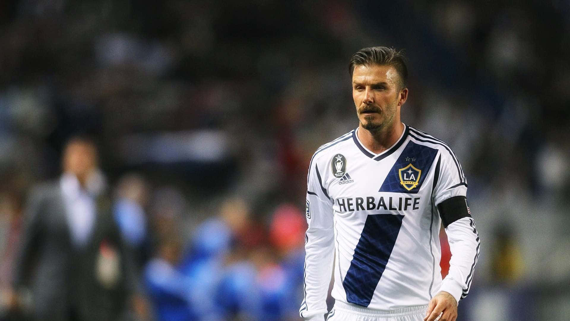 Football Galaxy Former Player David Beckham Wallpaper