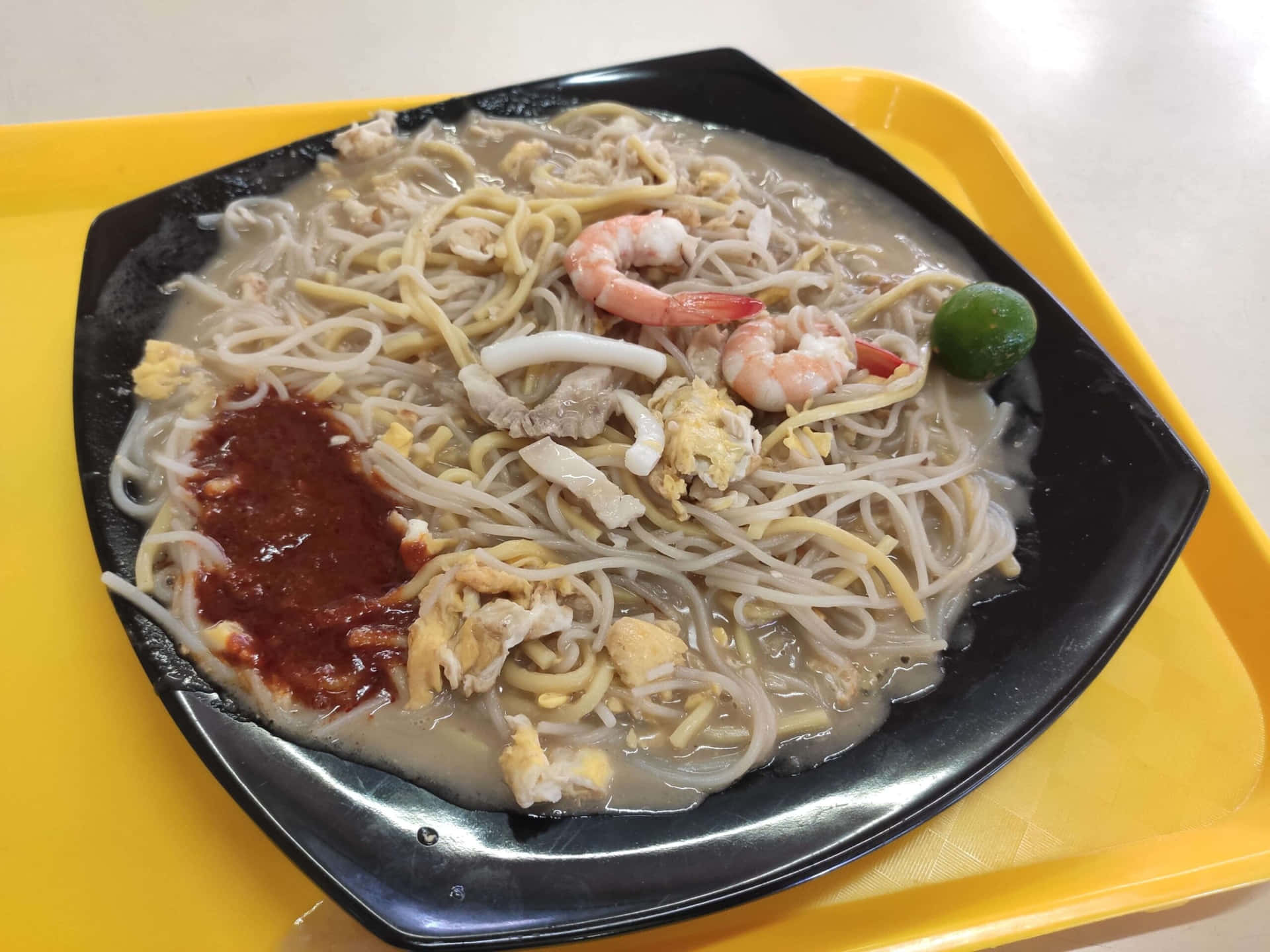 A hearty serving of flavorful Hokkien Mee. Wallpaper