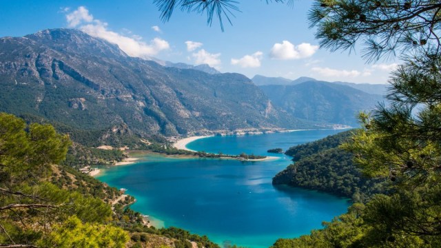 Article thumbnail: Fethiye, Turkey - Middle East, Beach, ??l??deniz, Asia.