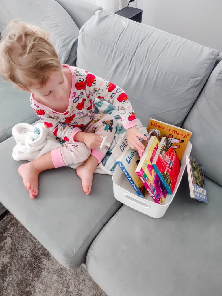 morning book basket 