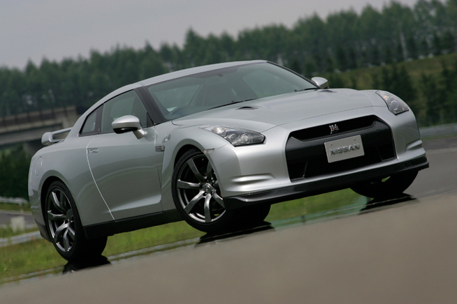 日産 GT-R 2007年モデル