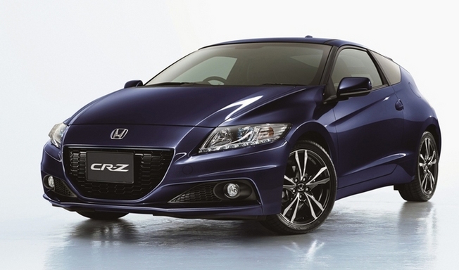 CR-Z α Master labelの赤が青に変更されたくらいの特別仕様車 　ホンダは、ハイブリッ...