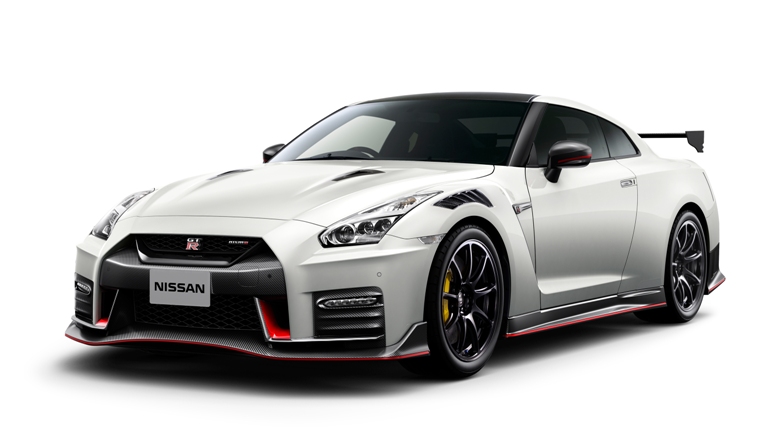   進化続けるGT-R、2020年モデルが登場。50周年記念車も 日産はスポーツカーのGT...