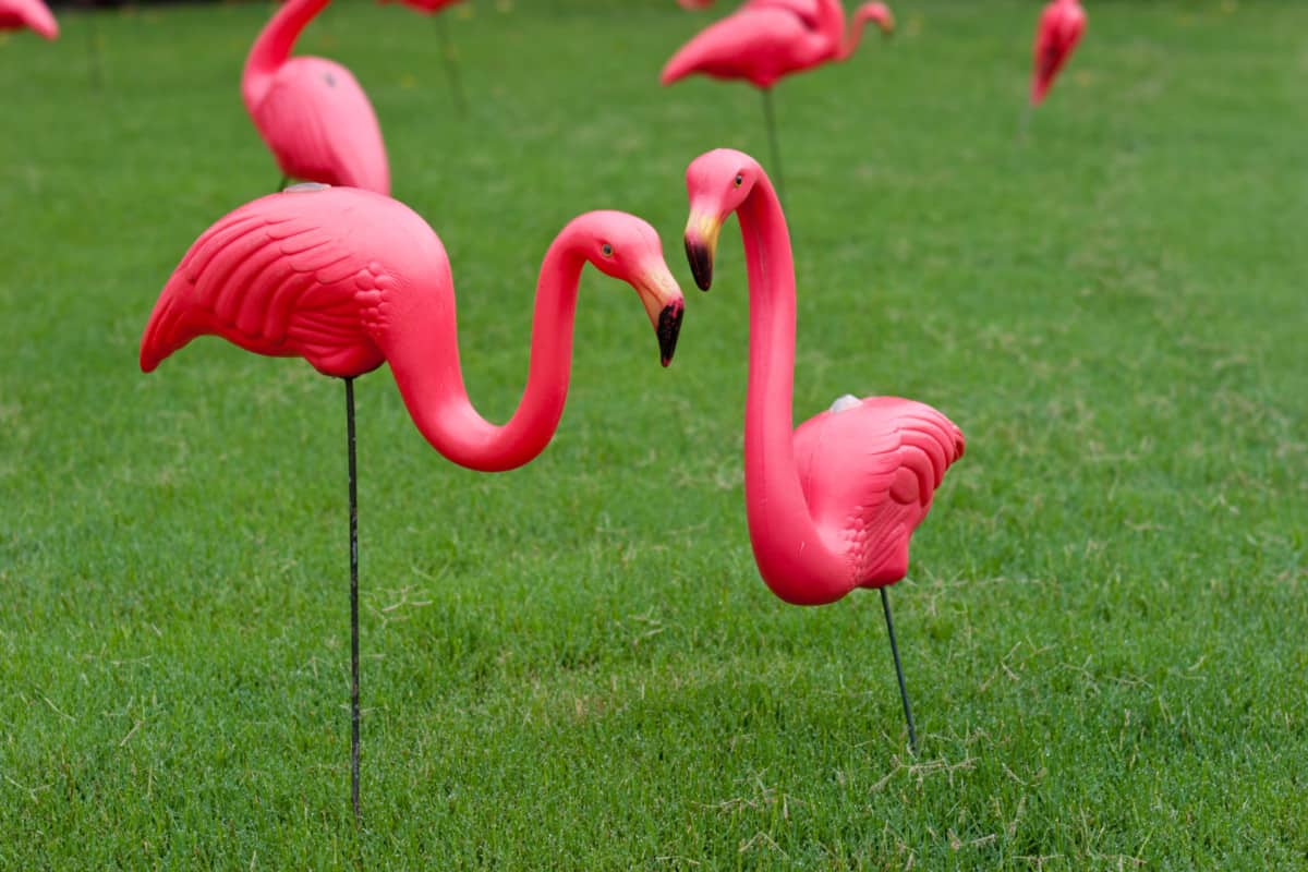 Pink Flamingos Lawn Ornament