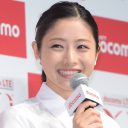 石原さとみ、結婚相手が芸能事務所を経営していた？　個人事務所設立でホリプロとの関係は…