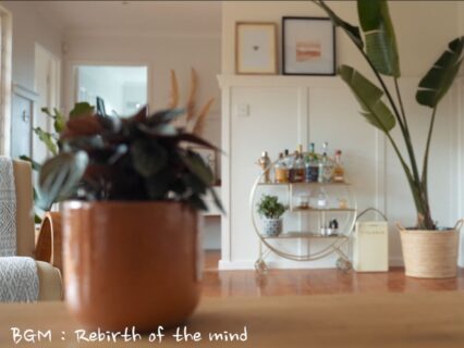 【ピアノ・フリーBGM】スライドショー動画制作向けのピアノ楽曲「Rebirth of the mind」を追加しました。