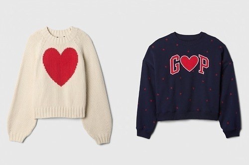 GAPの24年クリスマス、“G♡P”ロゴ×ハートの総柄スウェットや「スヌーピー」コラボシャツ