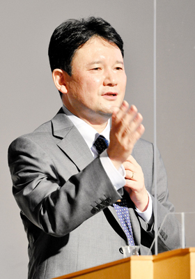 兵頭　慎治 氏