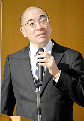 梅原　淳 氏