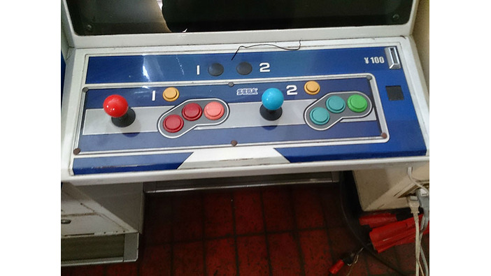 当時の姿のまま中古ビル内に放棄されていた90年代ゲーセン