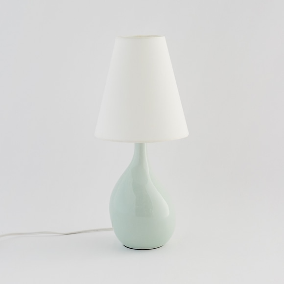 AIL VASE LAMP Pale green