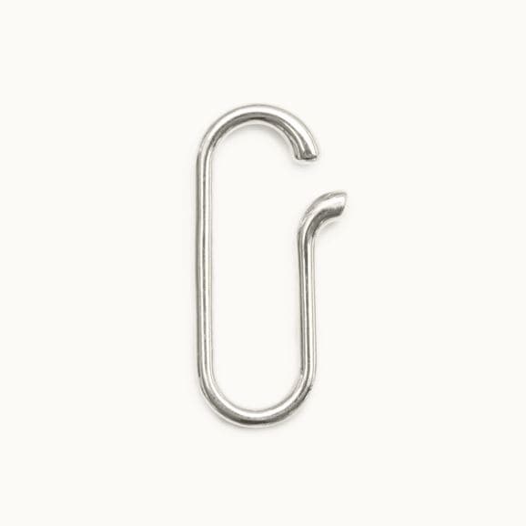 yʐ^zAROM. SMALL ELLIPTICAL EAR CUFF M Silver