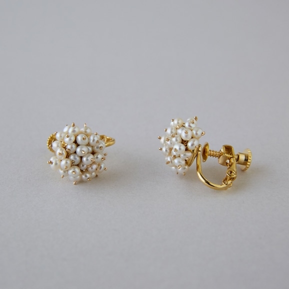 yʐ^zasumi bijoux shirotsumekusa bouquet mini earring