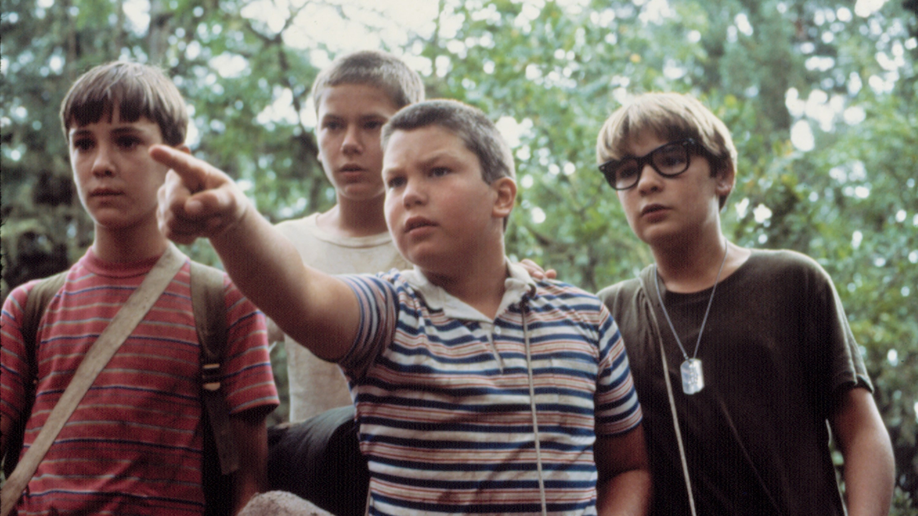 STAND BY ME, Wil Wheaton, River Phoenix, Jerry O'Connell, Corey Feldman, 1986. (c)Columbia Pictures. Courtesy: Everett Collection