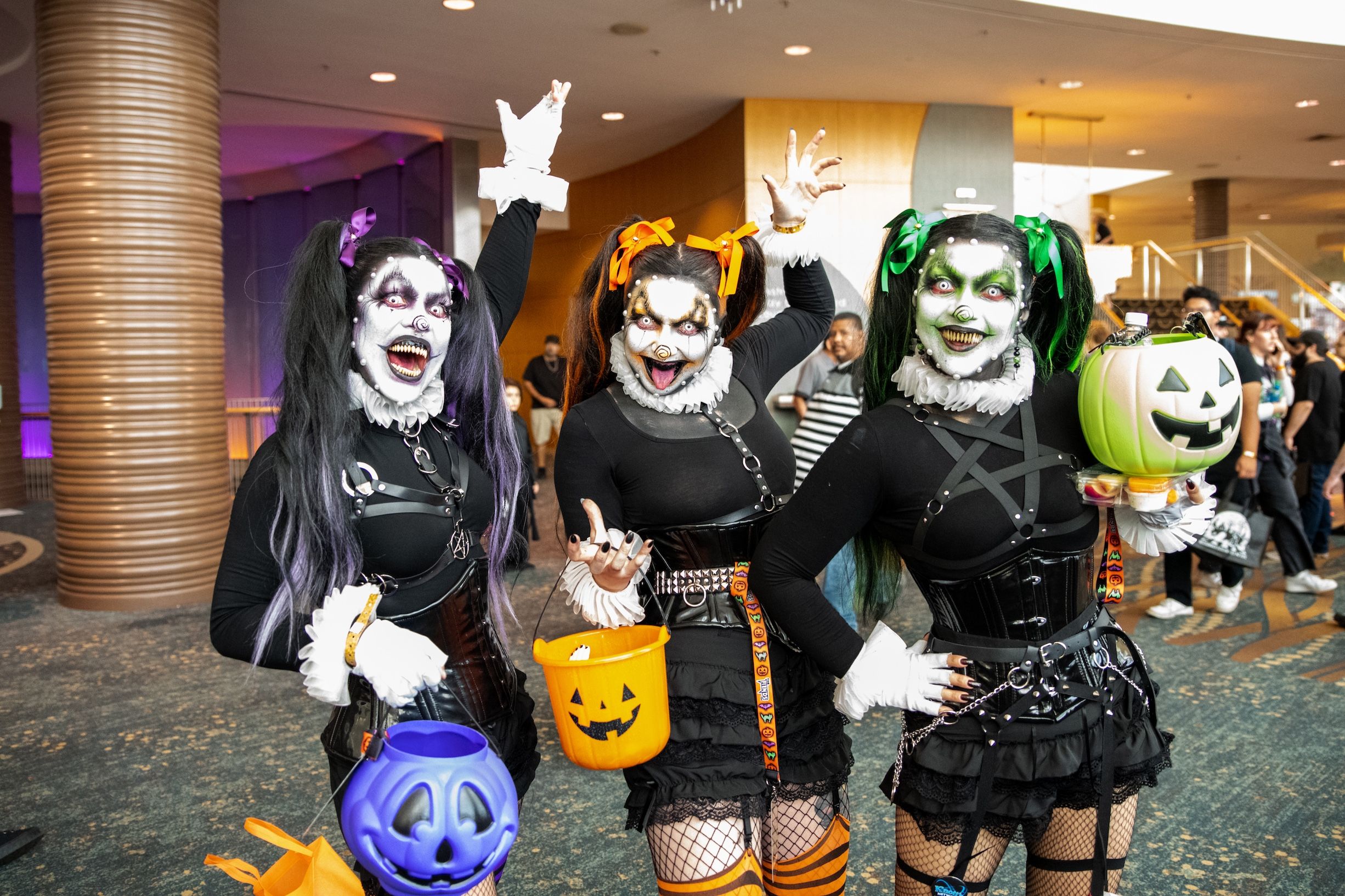 Midsummer Scream attendees at the Long Beach Convention Center